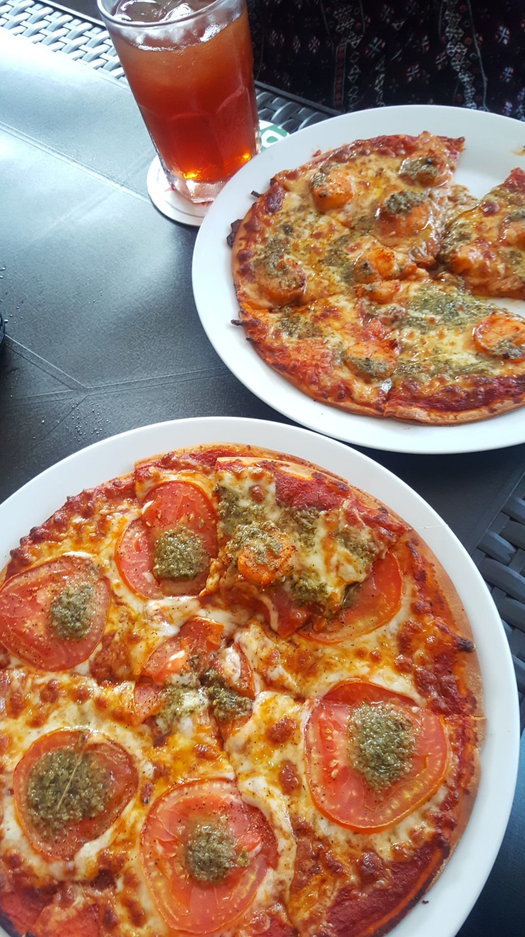 ¡Probando las pizzas de BISCUIT&nbsp;FACTORY!