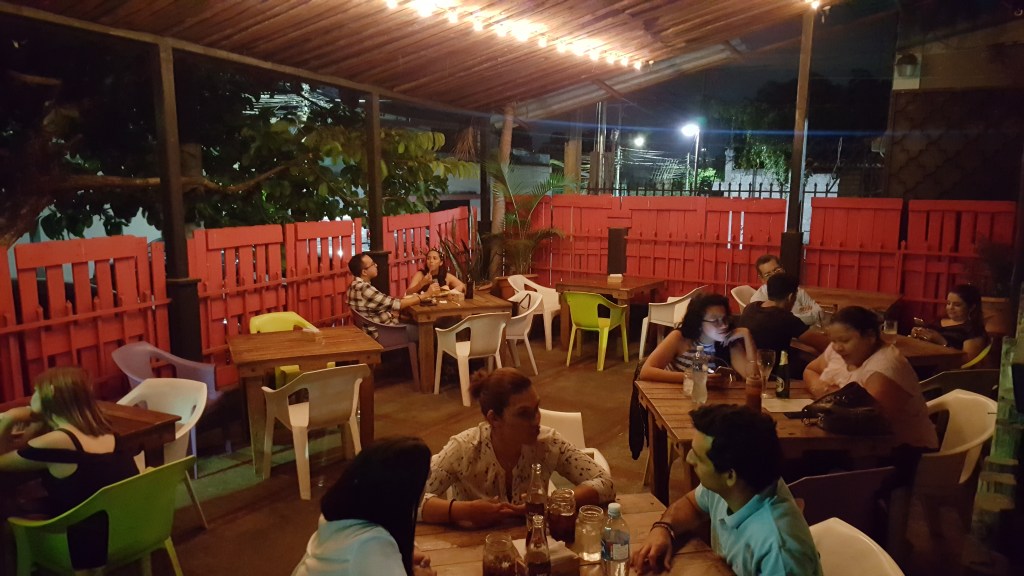 ME RETARON PROBAR LAS HAMBURGUESAS DE RÚSTICO&nbsp;BISTRO